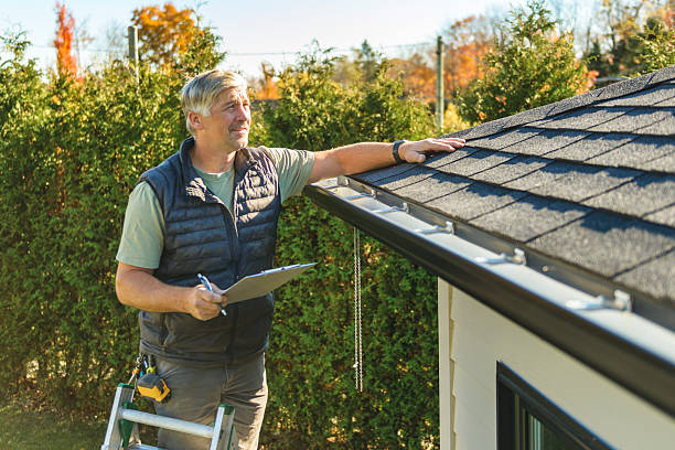 Professional Roofing technician working in North Lawrence, OH